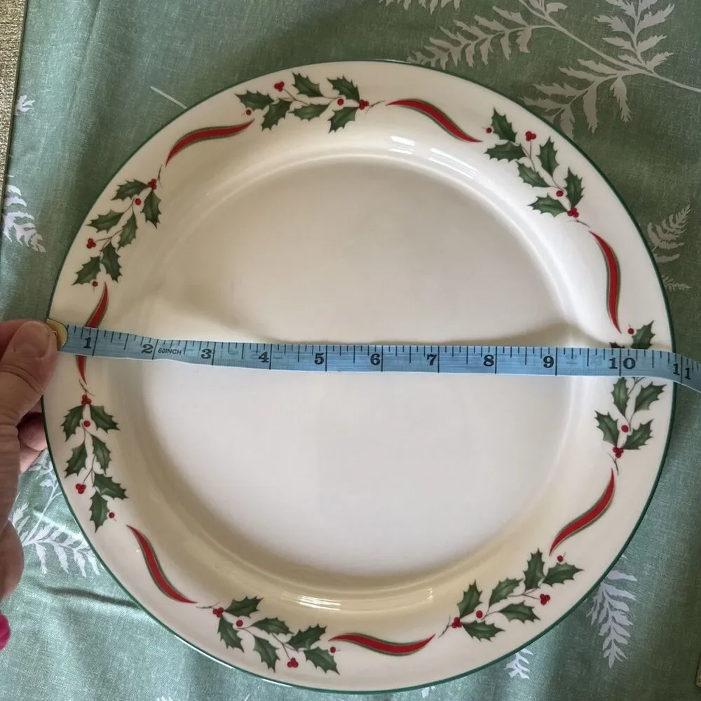 Lenox Chinastone COUNTRY HOLLY Dinner Plate  10.75” Made In USA Microwave Safe